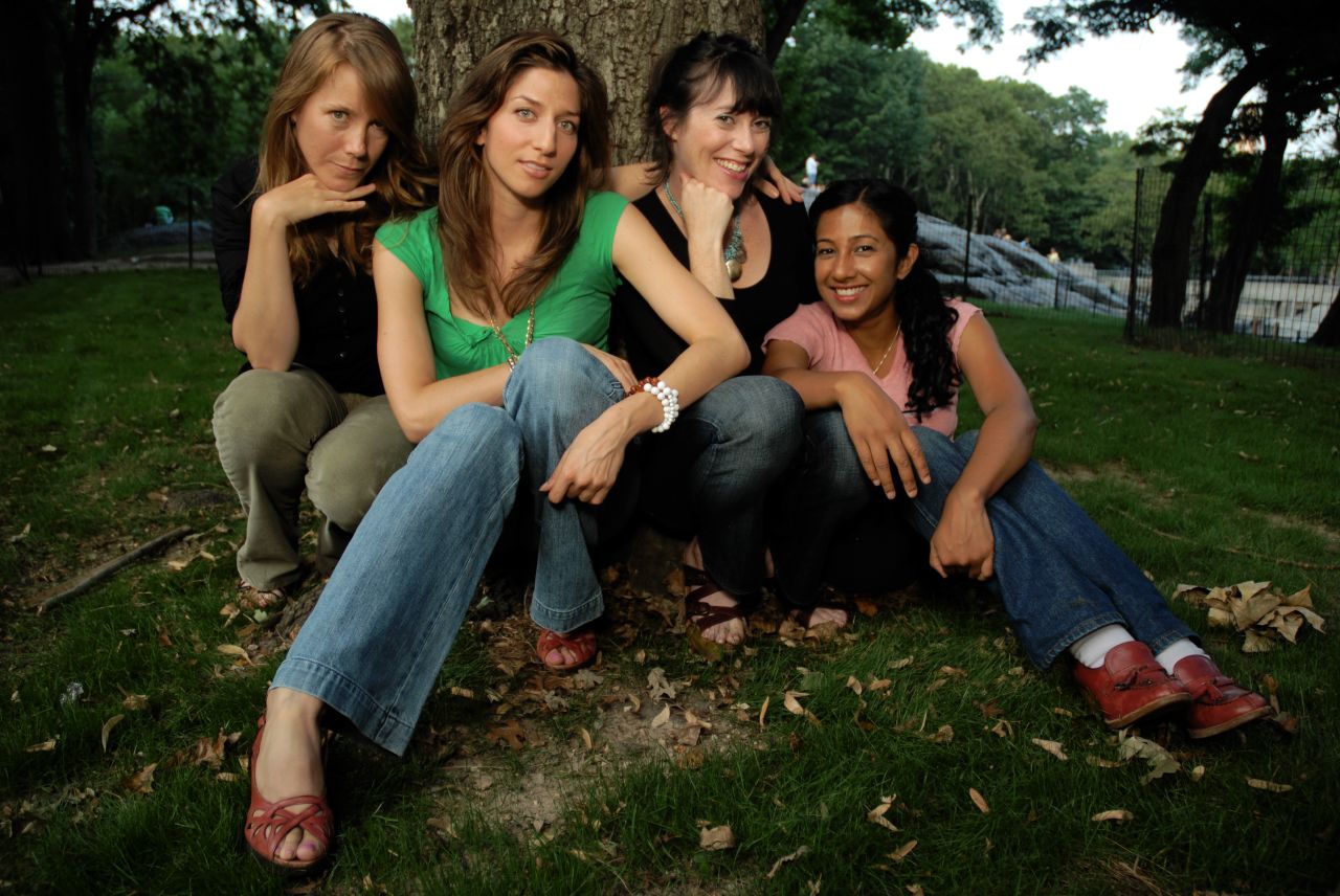 Chelsea Peretti Feet