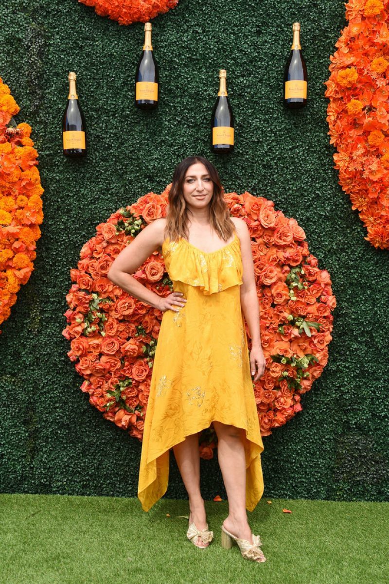 Chelsea Peretti Feet