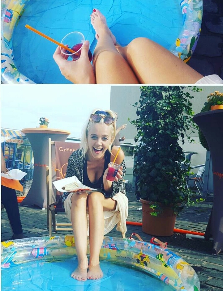 Julia Fljat Feet