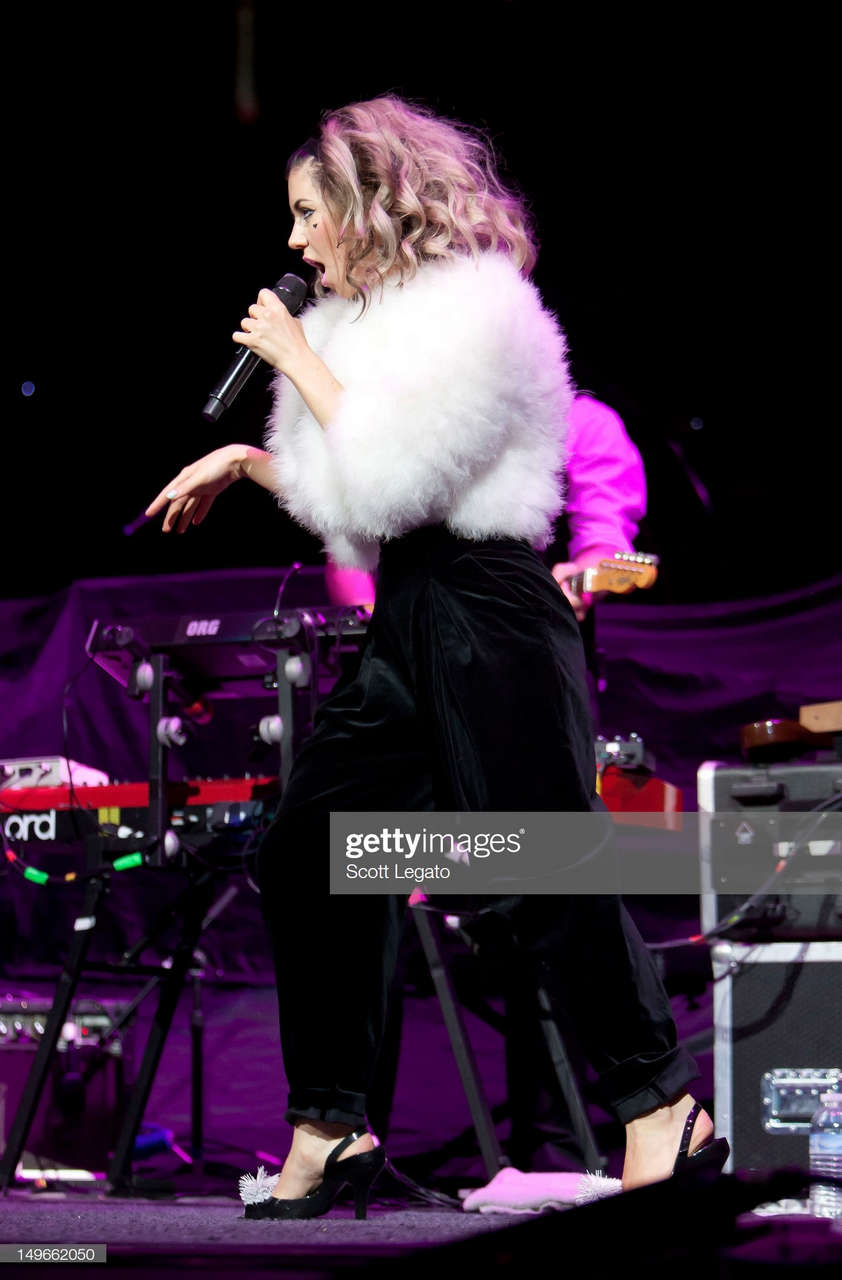 Marina Lambrini Diamandis Feet