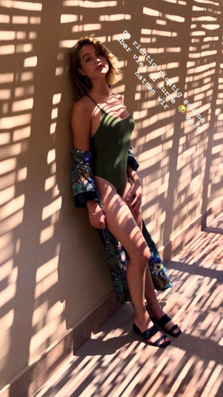 Lisa Marie Koroll Feet