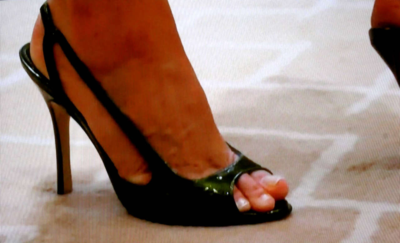 Samantha Brown Feet