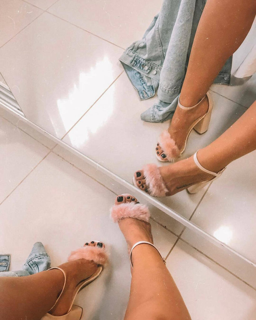 Gabi Brandt Feet (148 photos)