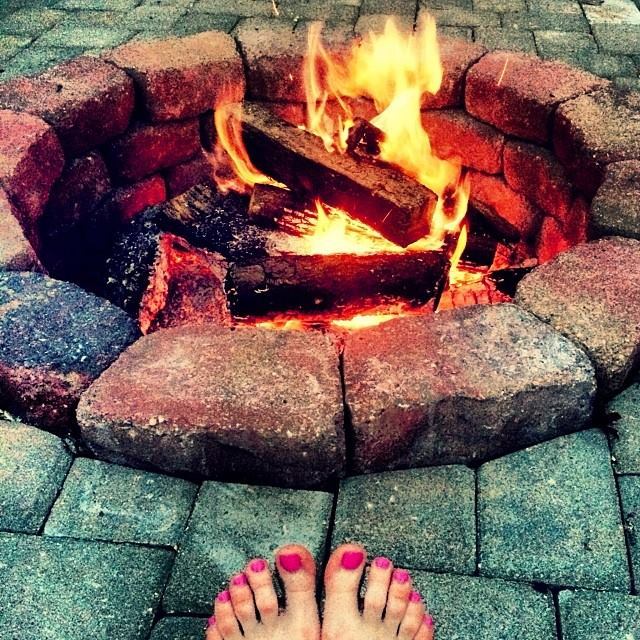 Lindsay Ell Feet