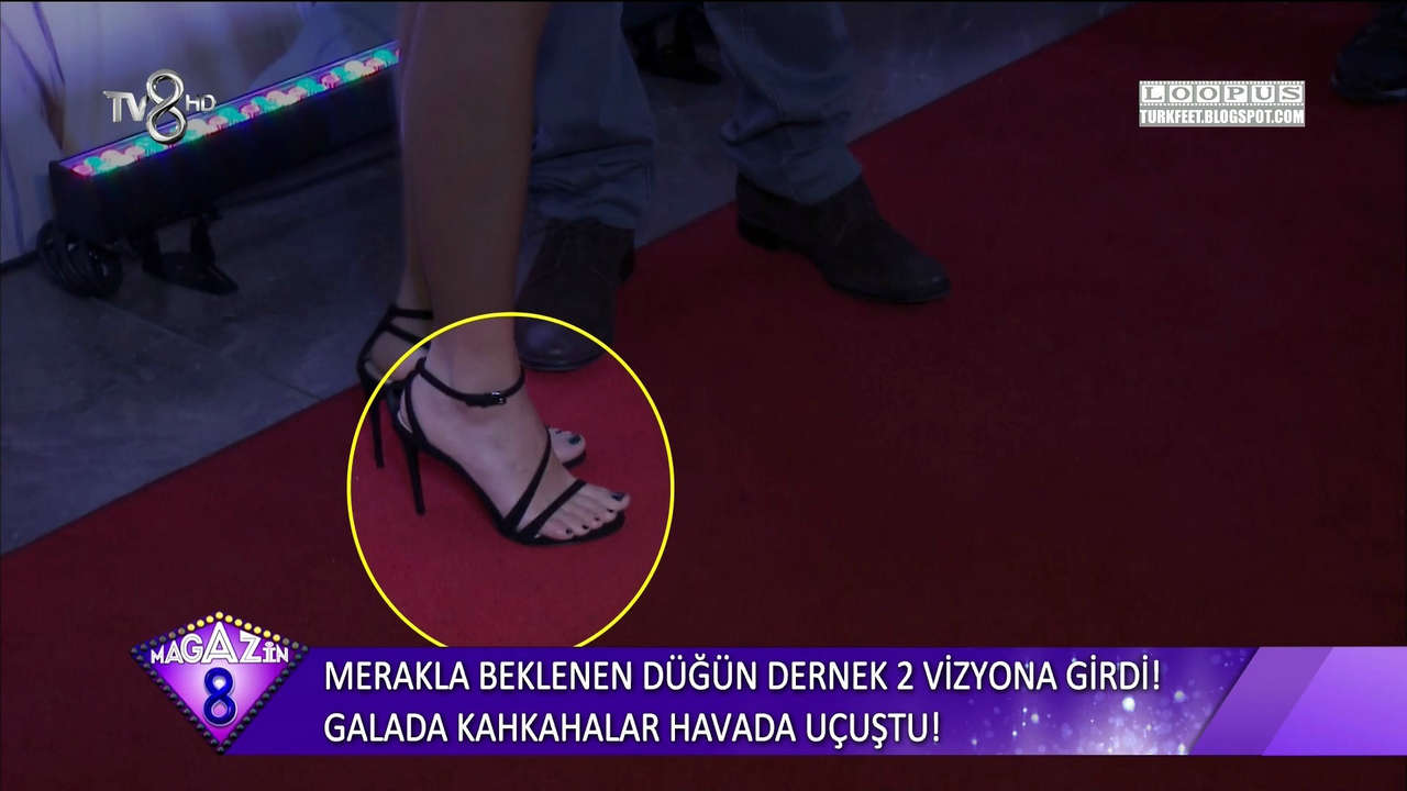 Seda Bakan Feet