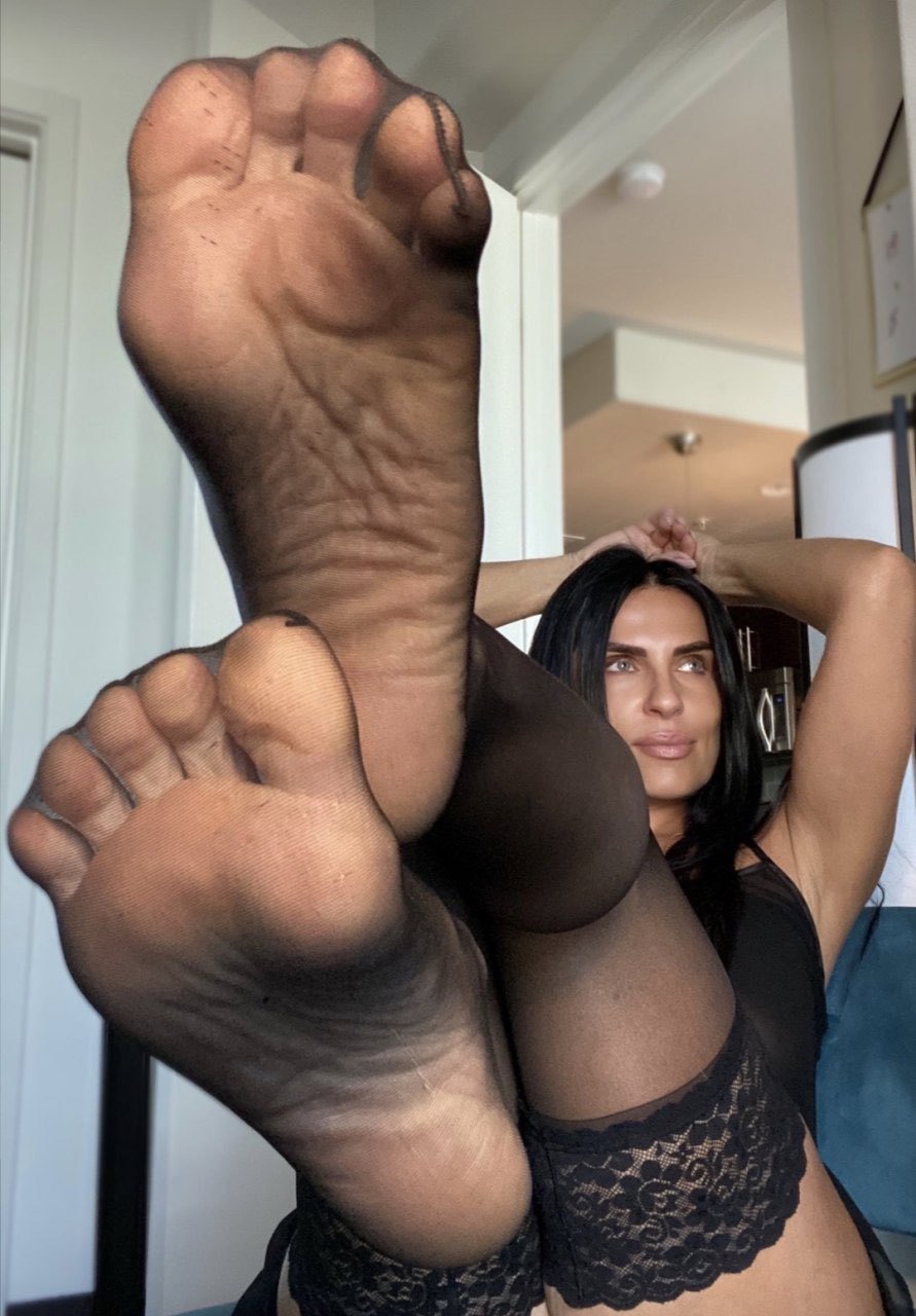 Elena Vulitsky Feet