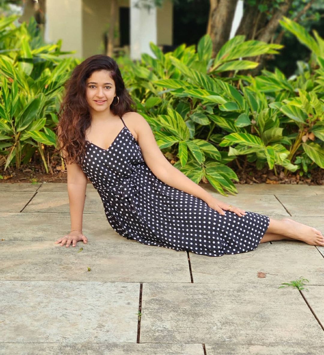 Poonam Bajwa Feet