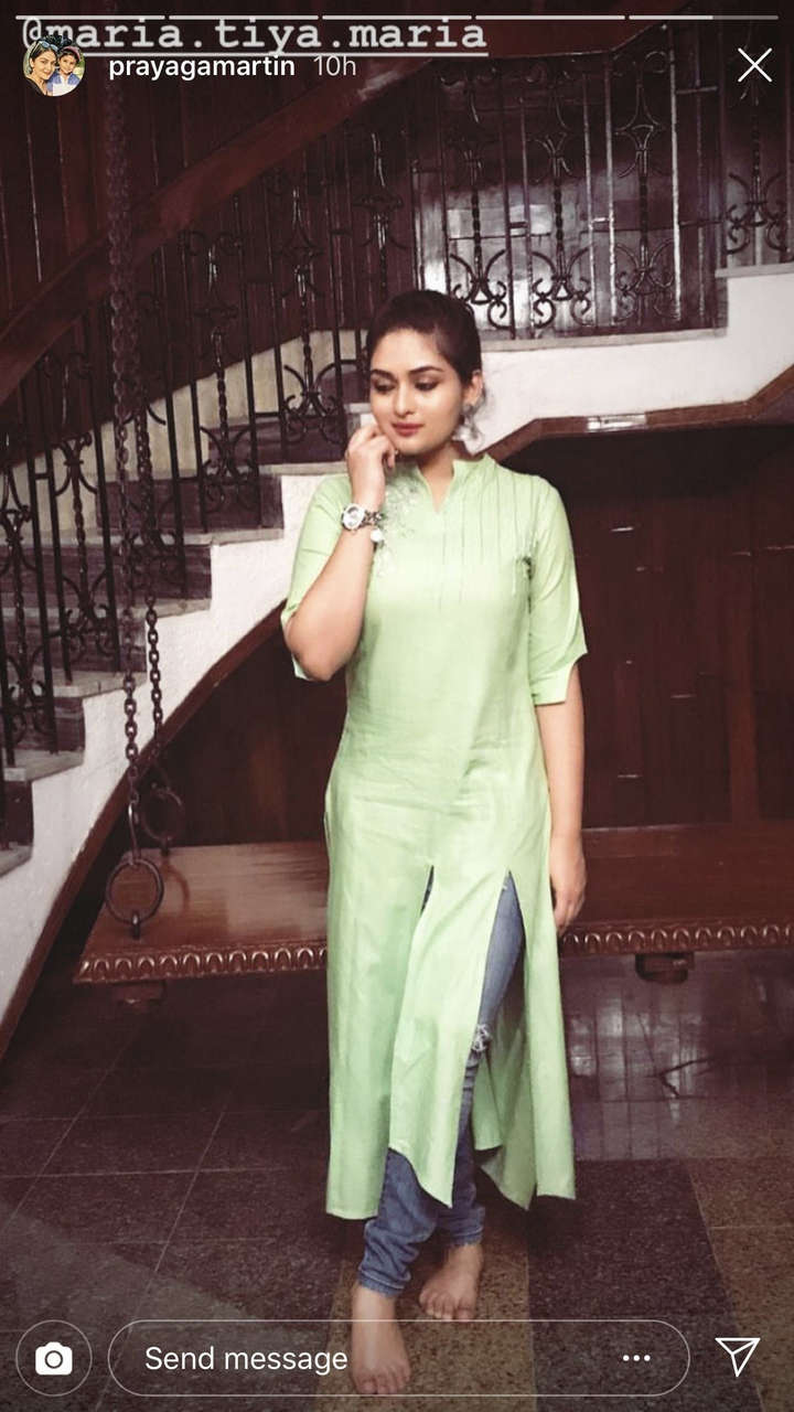 Prayaga Martin Feet