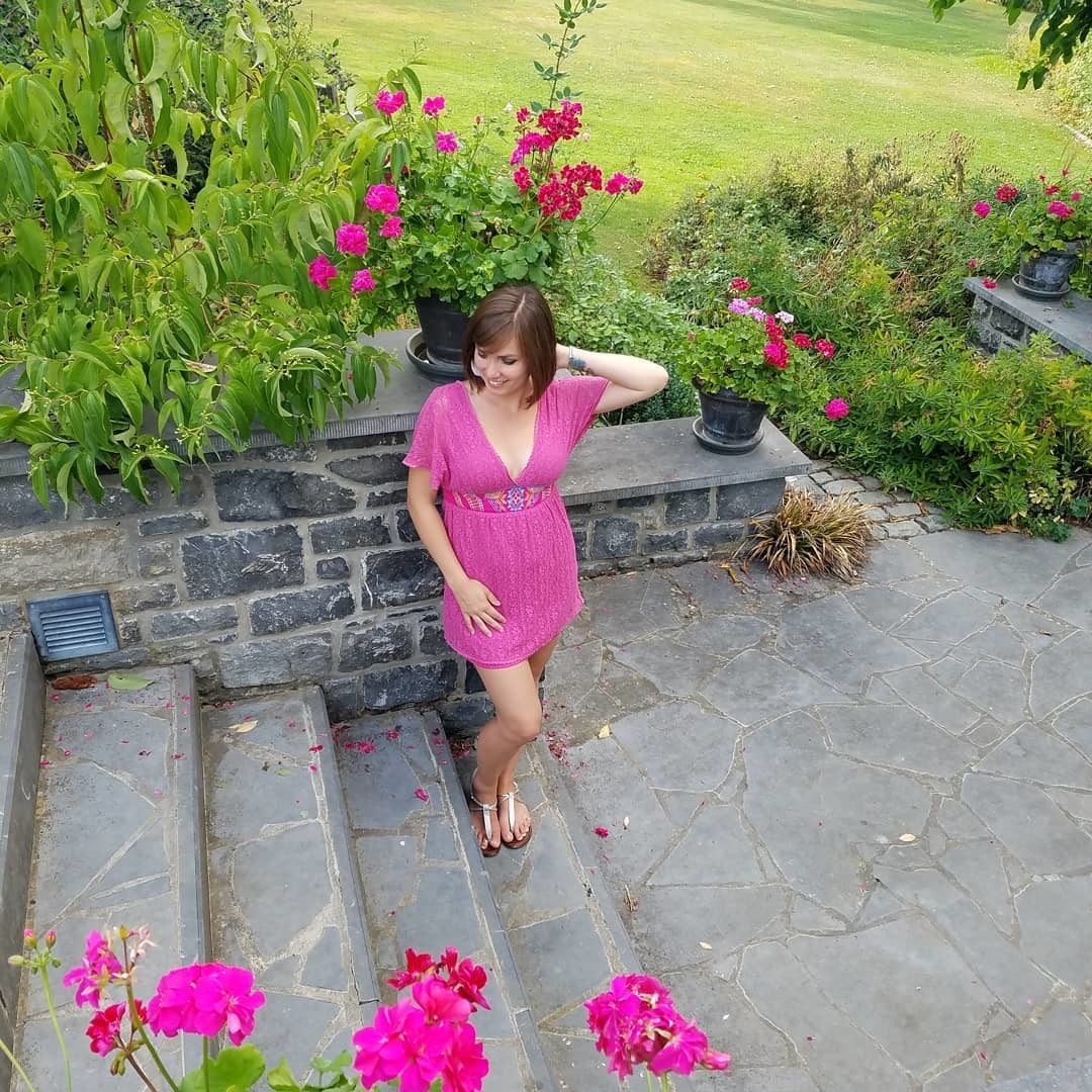 Nikole Mitchell Feet