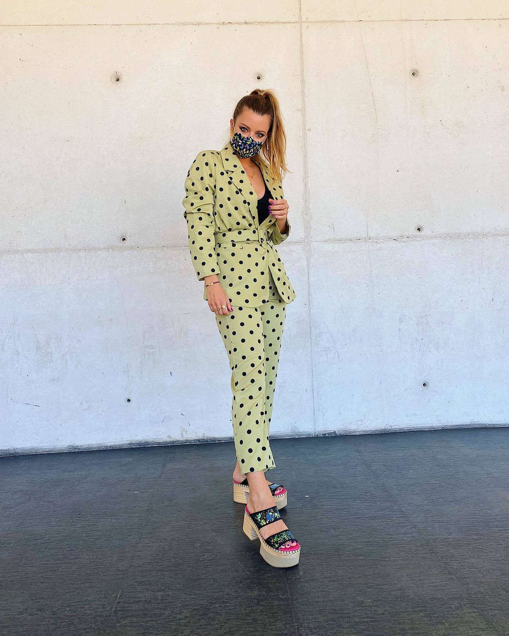 Adriana Torrebejano Feet