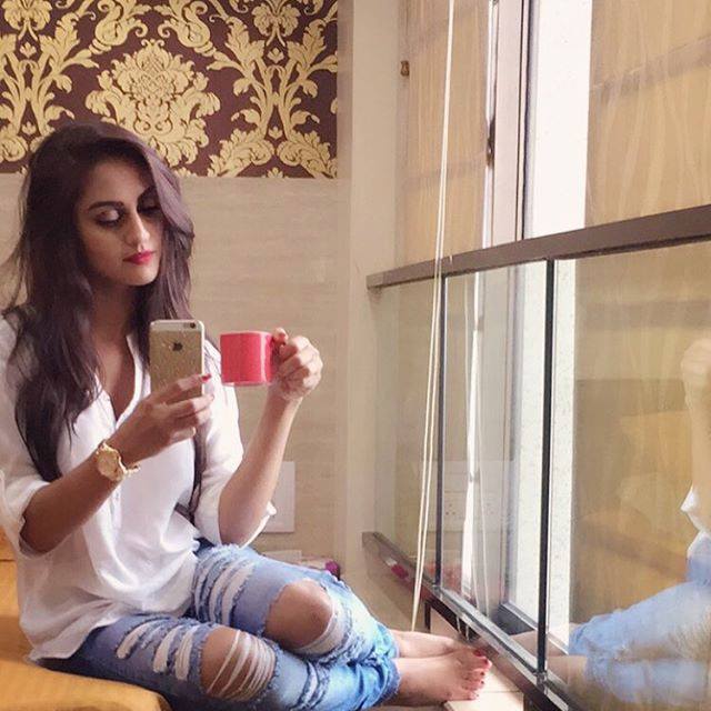 Krystel Dsouza Feet