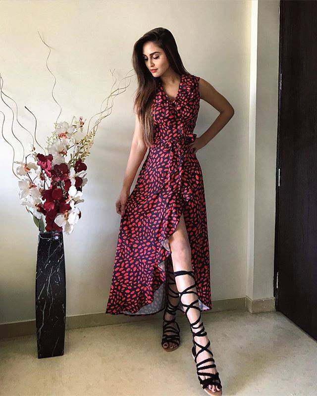 Krystel Dsouza Feet