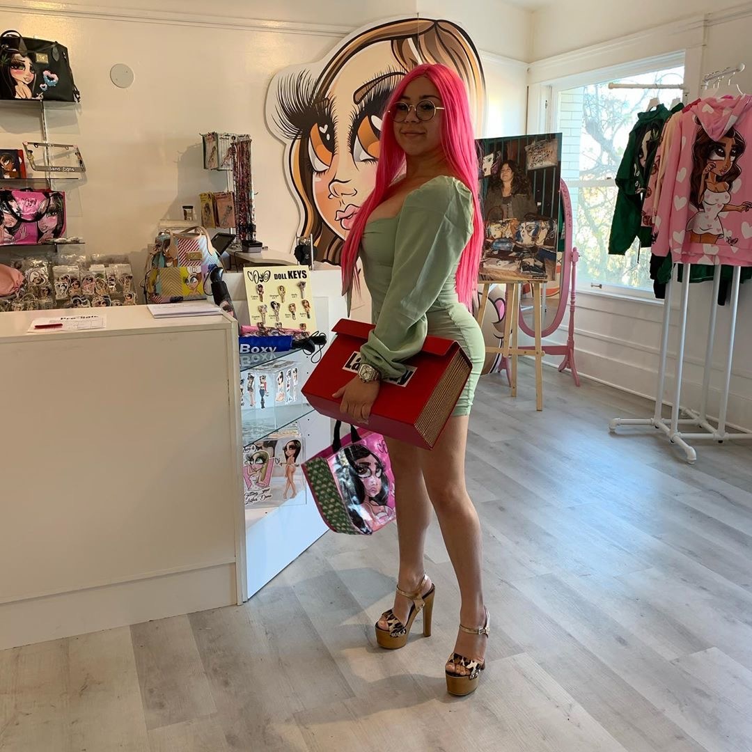 Natalie Sandone Feet