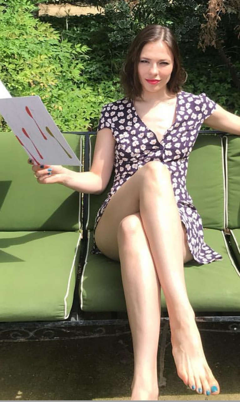 Nina Kraviz Feet