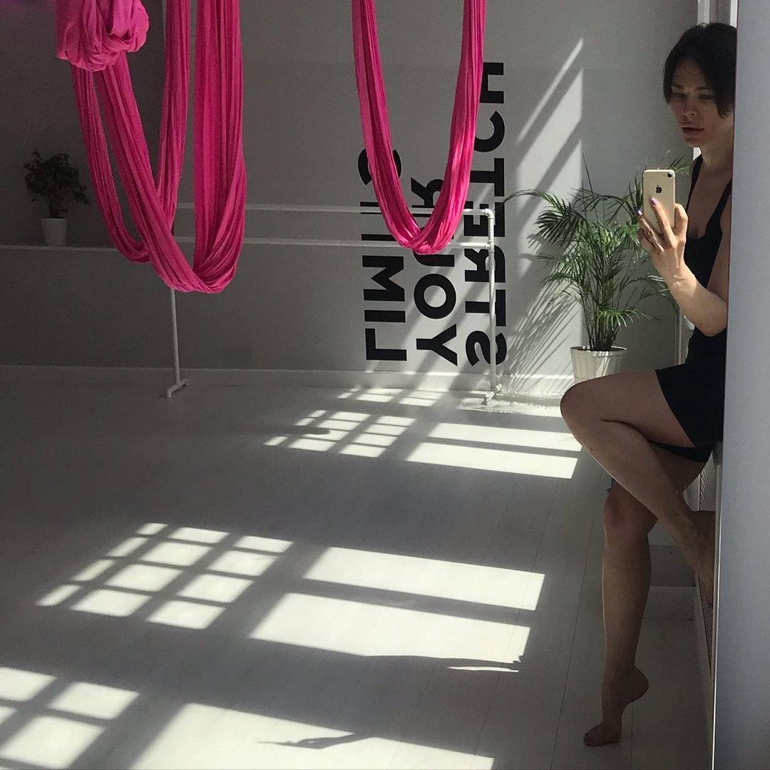 Nina Kraviz Feet