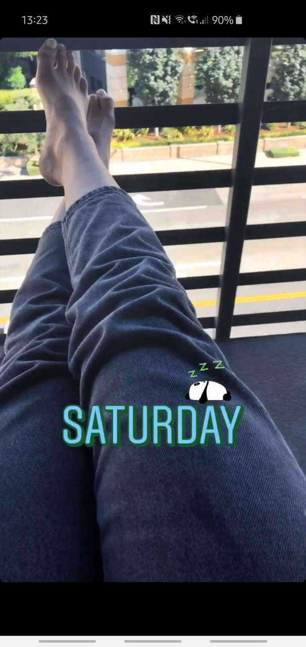 Jacqueline Scislowski Feet