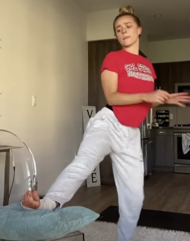 Jacqueline Scislowski Feet