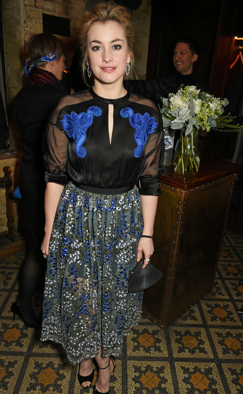 Stefanie Martini Feet