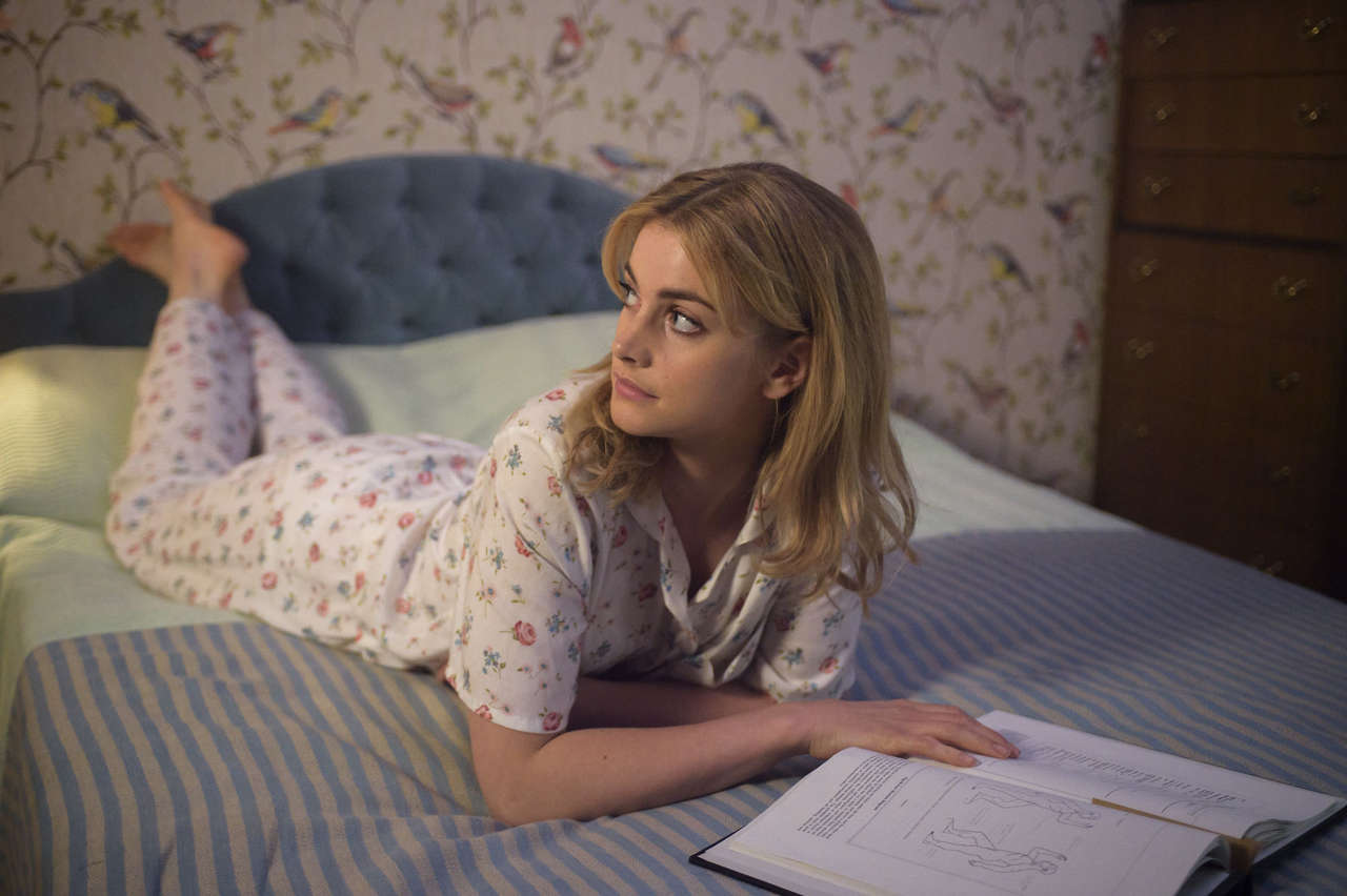 Stefanie Martini Feet