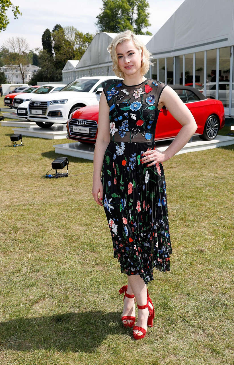 Stefanie Martini Feet