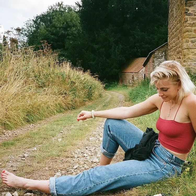 Stefanie Martini Feet