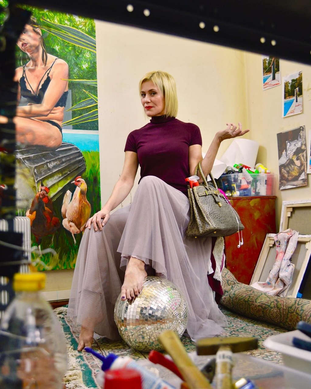 Konstadina Mihael Feet