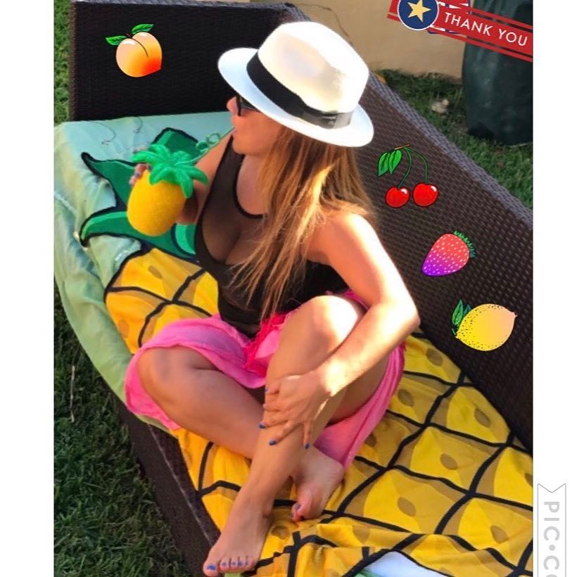 Carolina Sandoval Feet