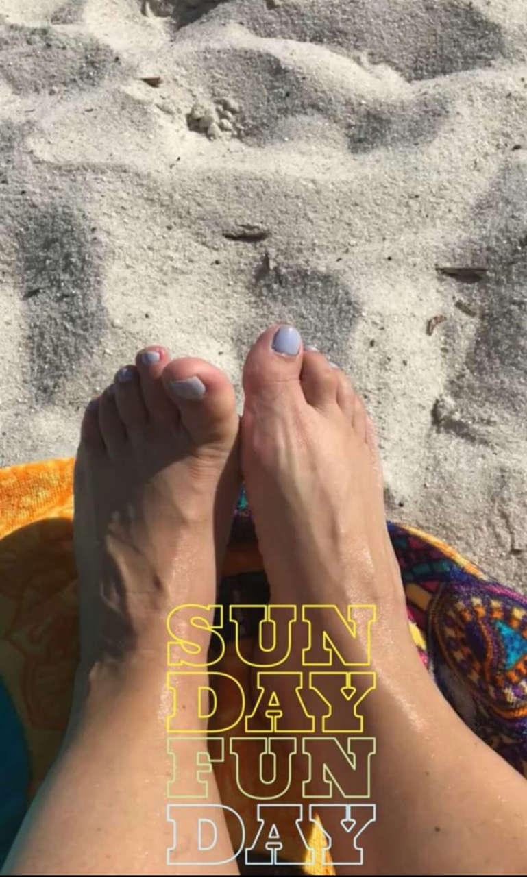 Carolina Sandoval Feet