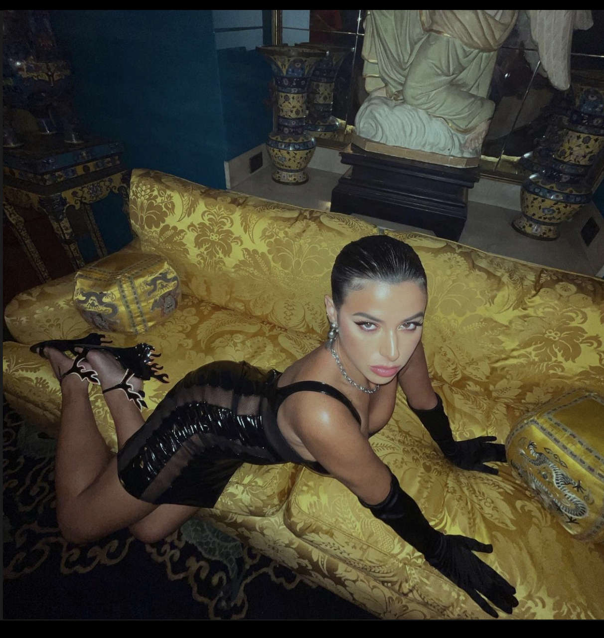 Victoria Villarroel Feet