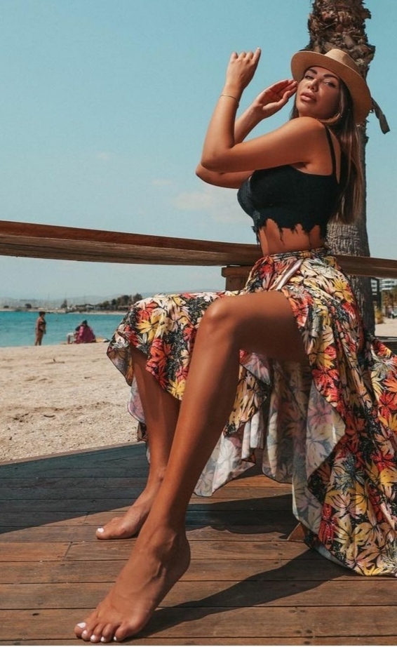 Tonia Skourtanioti Feet