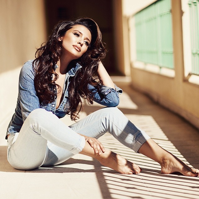 Emily Anila Shah Feet