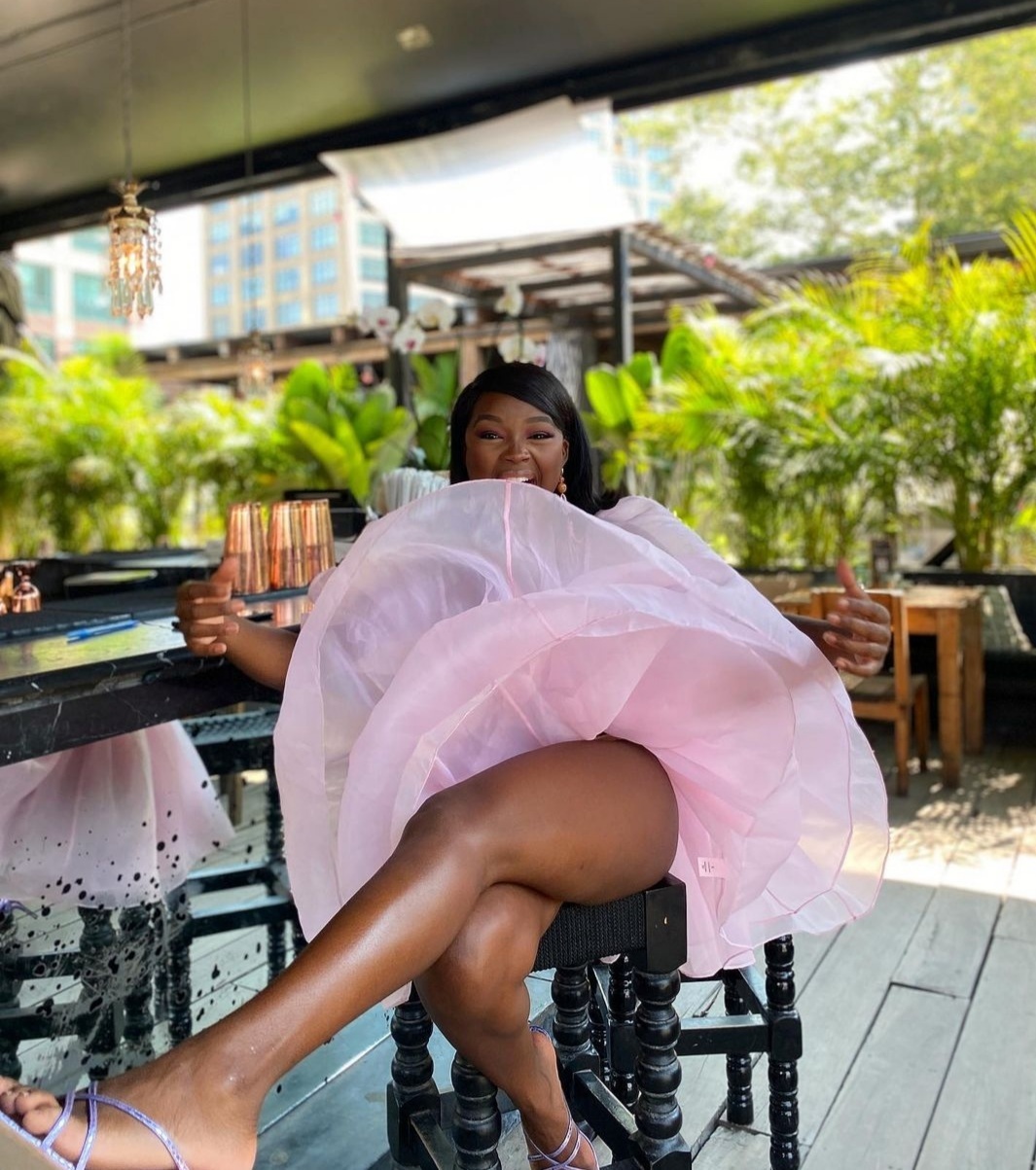 Melinda Melrose Feet