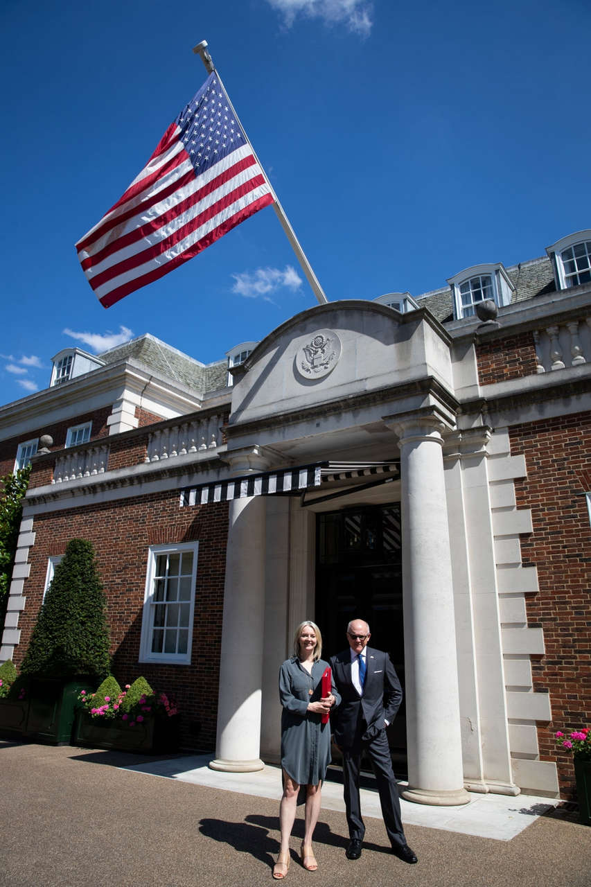 Elizabeth Truss Feet