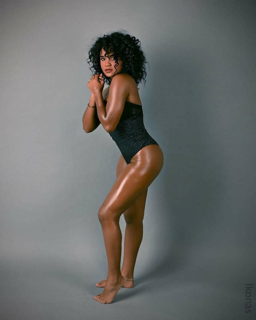 Amanda Mena Feet (60 photos)