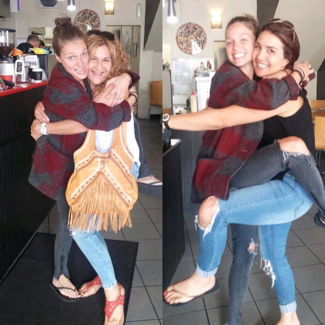 Tracy Spiridakos Feet