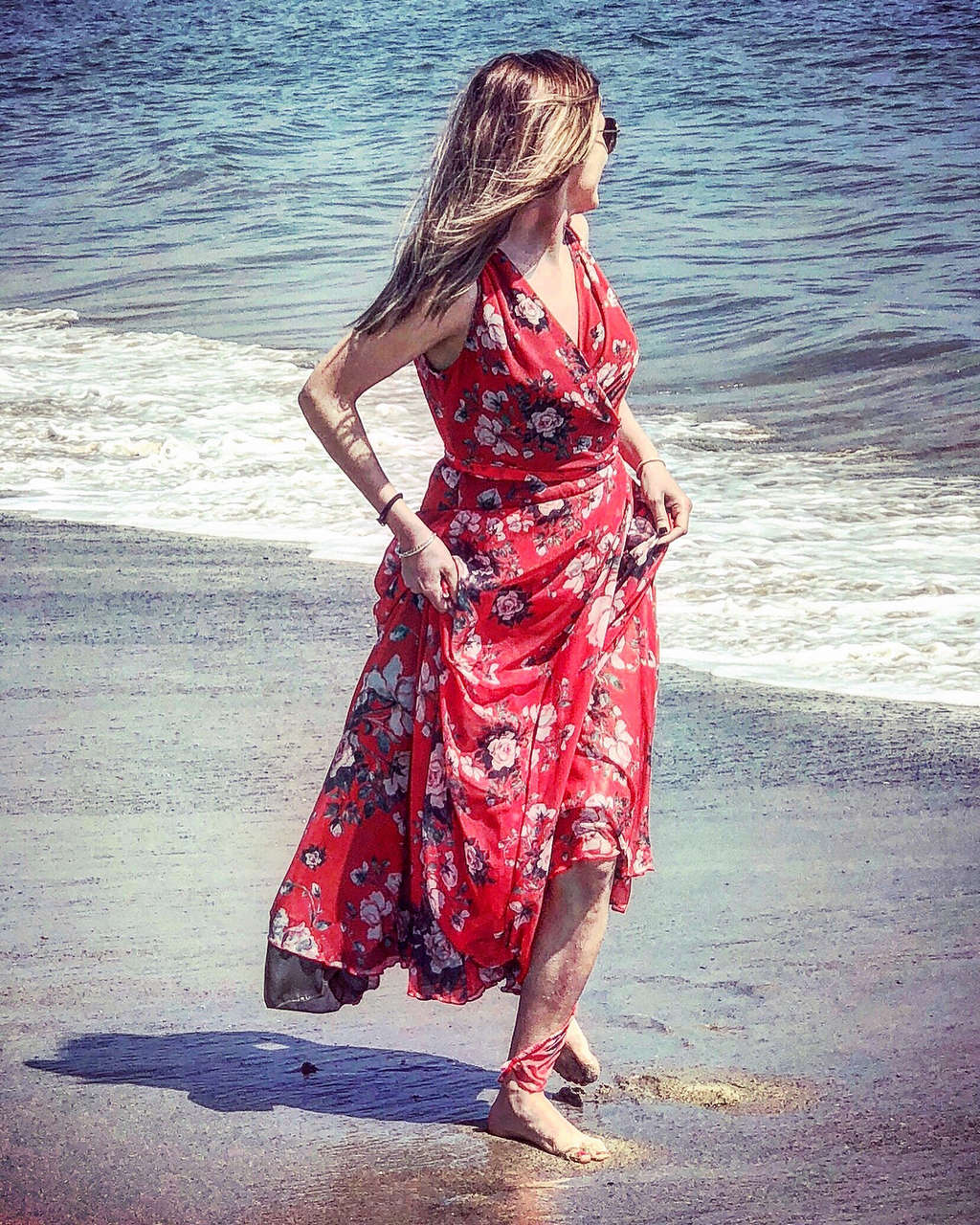 Tracy Spiridakos Feet