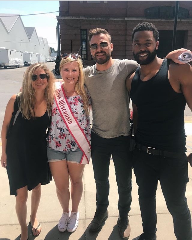 Tracy Spiridakos Feet