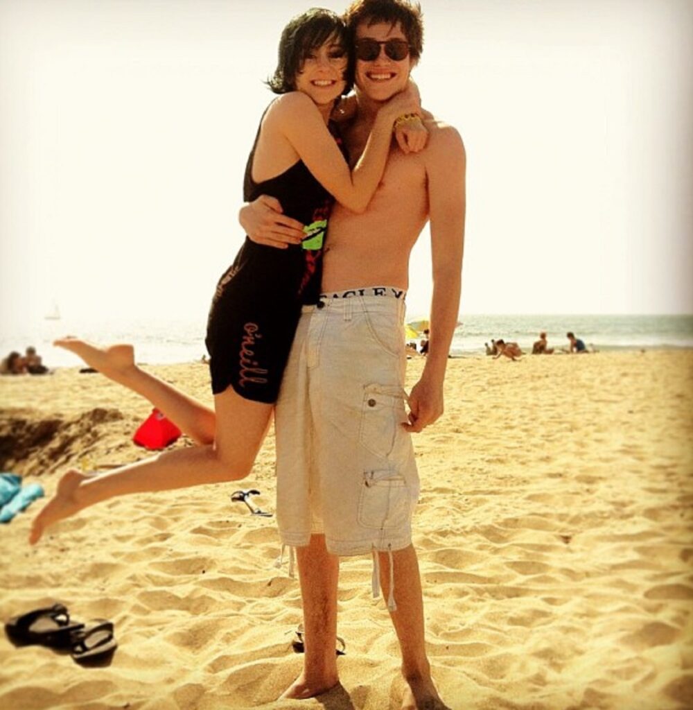 Allisyn Snyder Feet (48 photos)