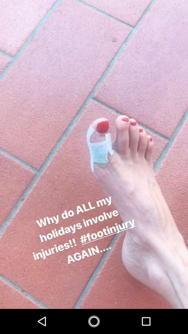 Kylie Olsson Feet