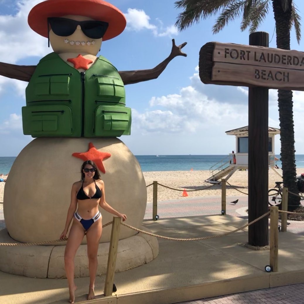 Victoria Larson Feet