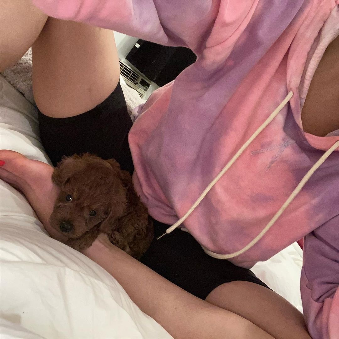 Victoria Larson Feet