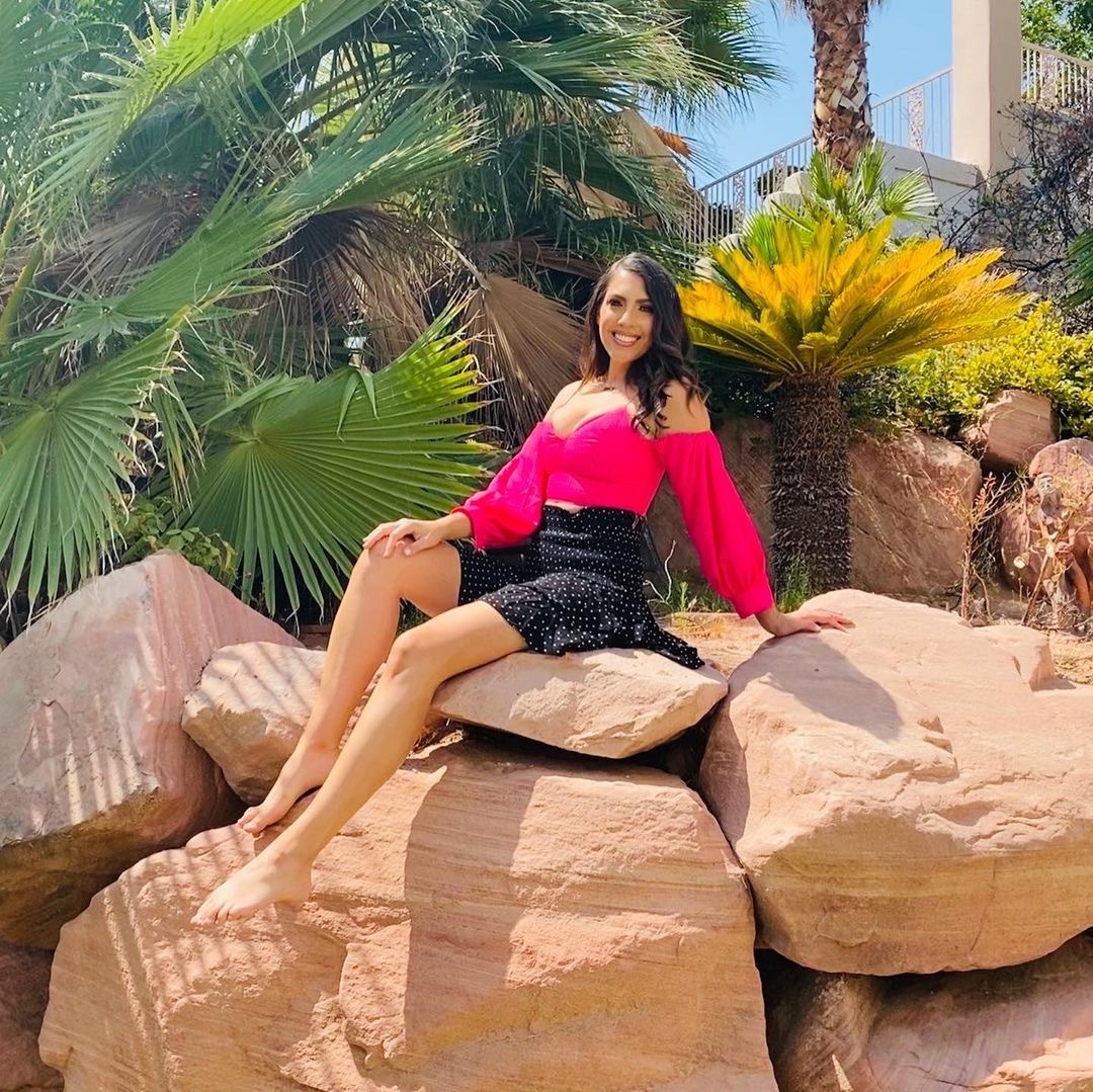 Victoria Larson Feet