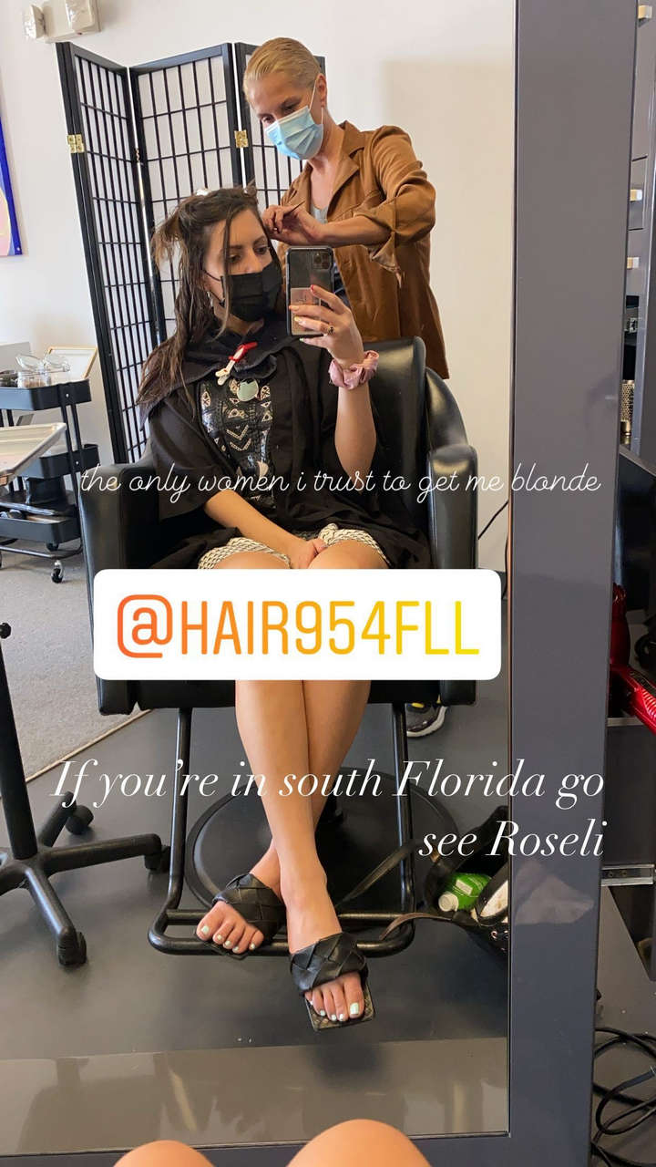 Victoria Larson Feet