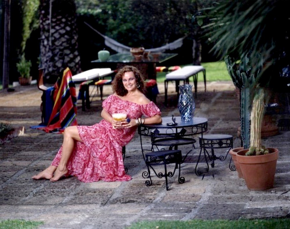 Laura Antonelli Feet