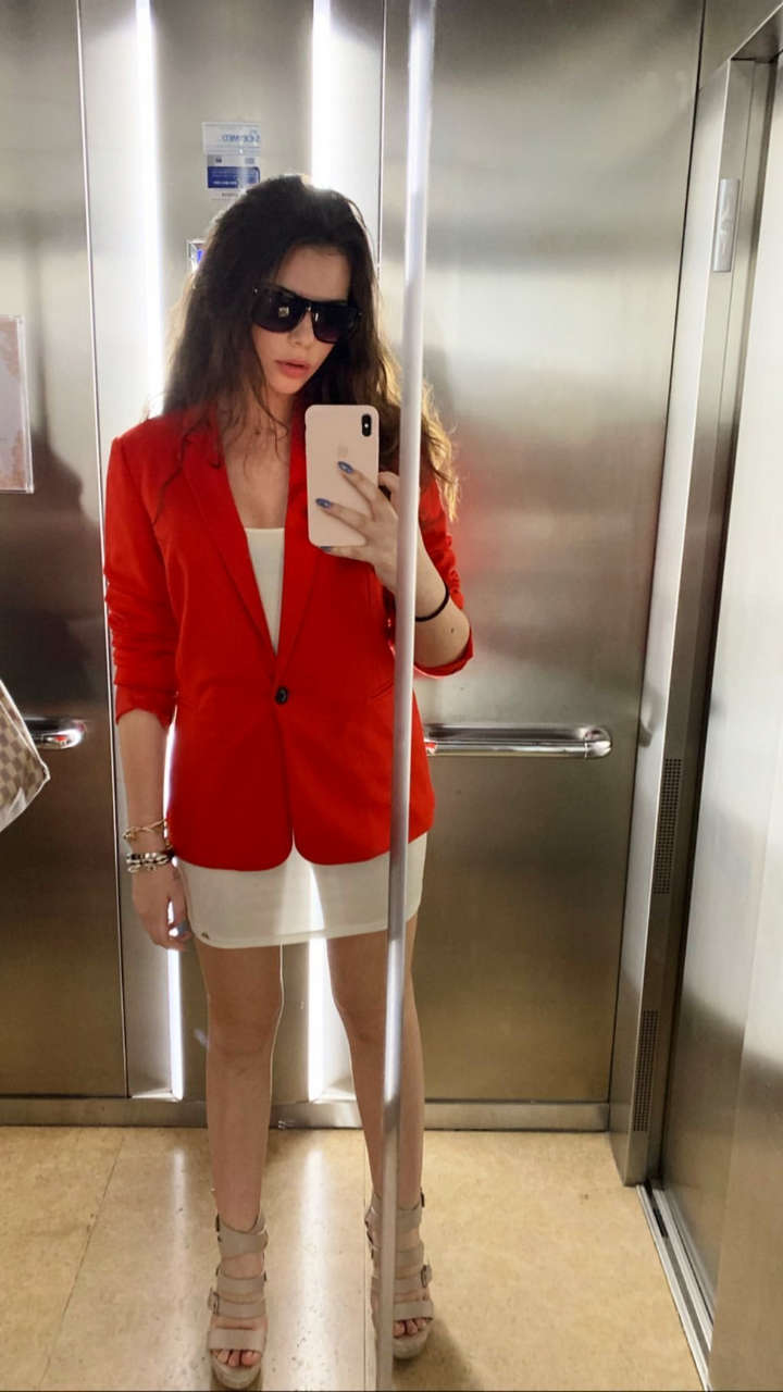 Eleonora Gaggero Feet