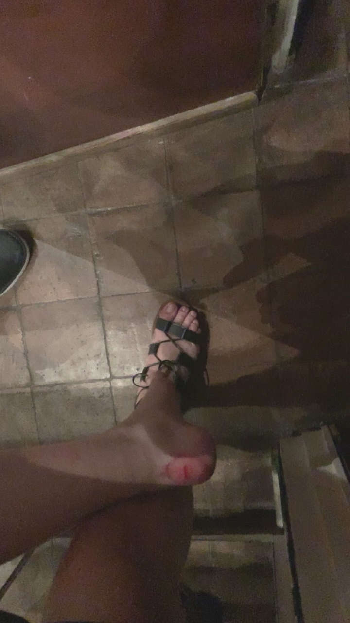 Eleonora Gaggero Feet