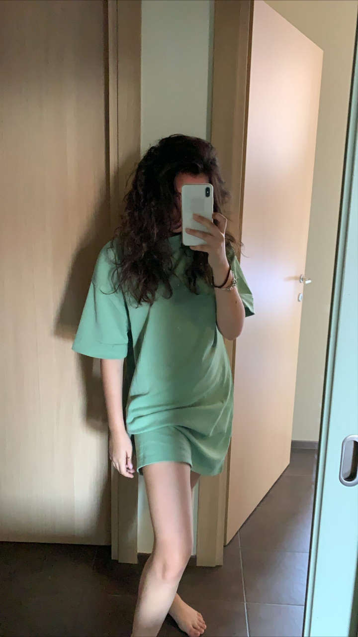 Eleonora Gaggero Feet