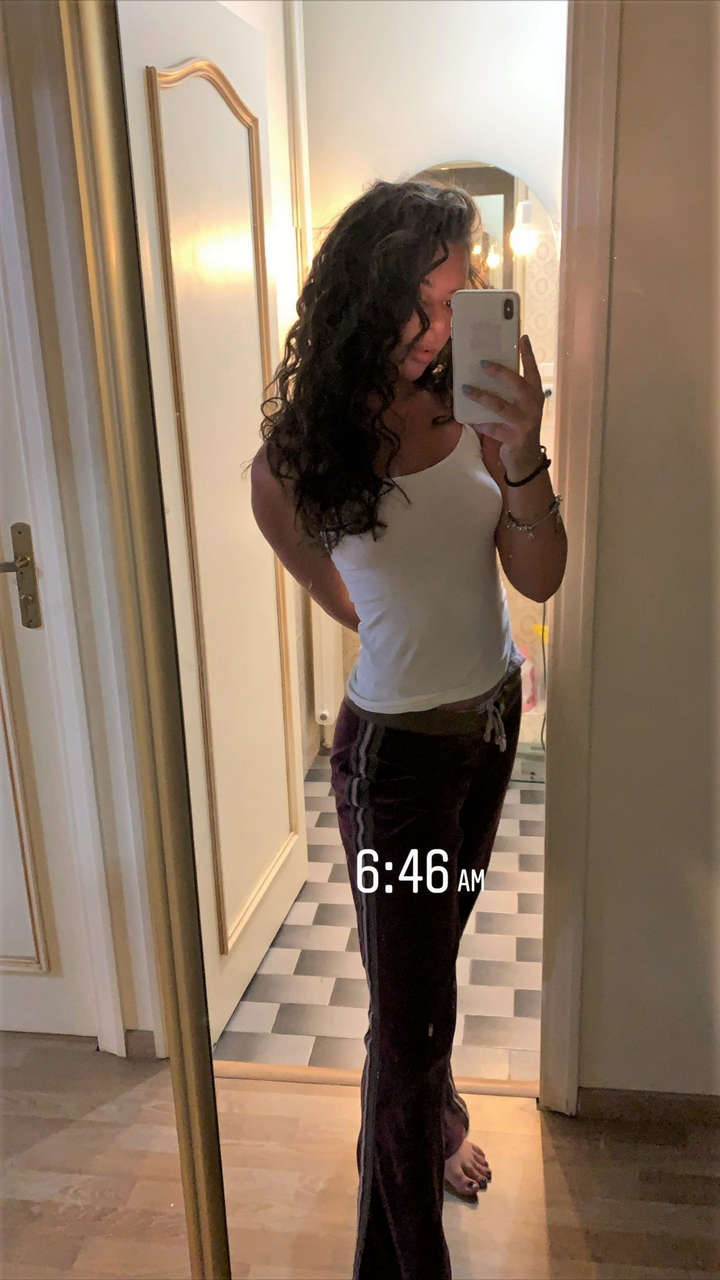 Eleonora Gaggero Feet