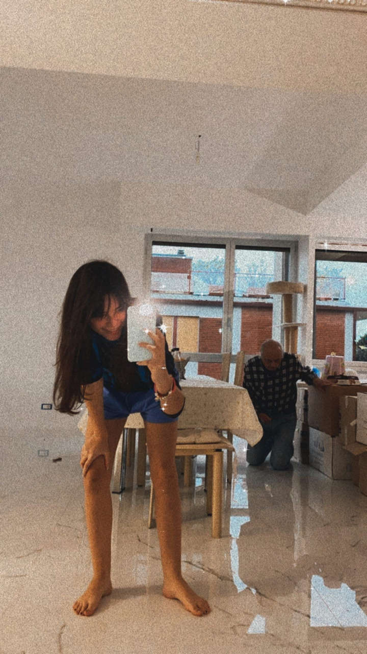 Eleonora Gaggero Feet