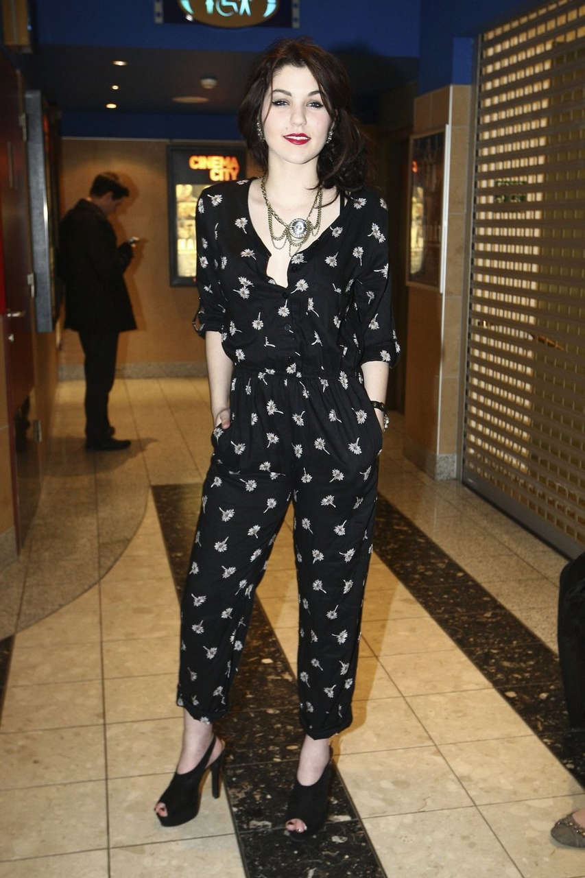 Celeste Buckingham Feet